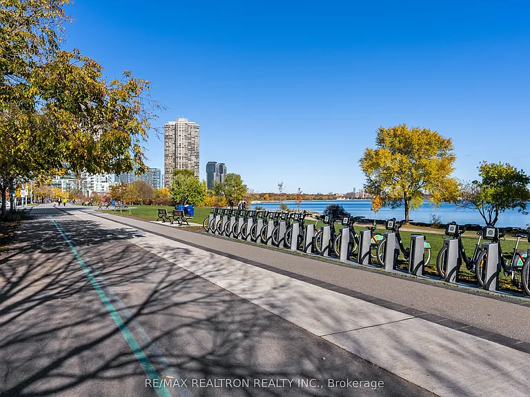 300 Manitoba St #311 — Photo 38