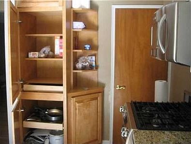 3rd image of 1860 Northwest Blvd APT E