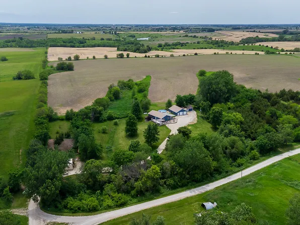 1896 Idaho St, Osceola, IA 50213