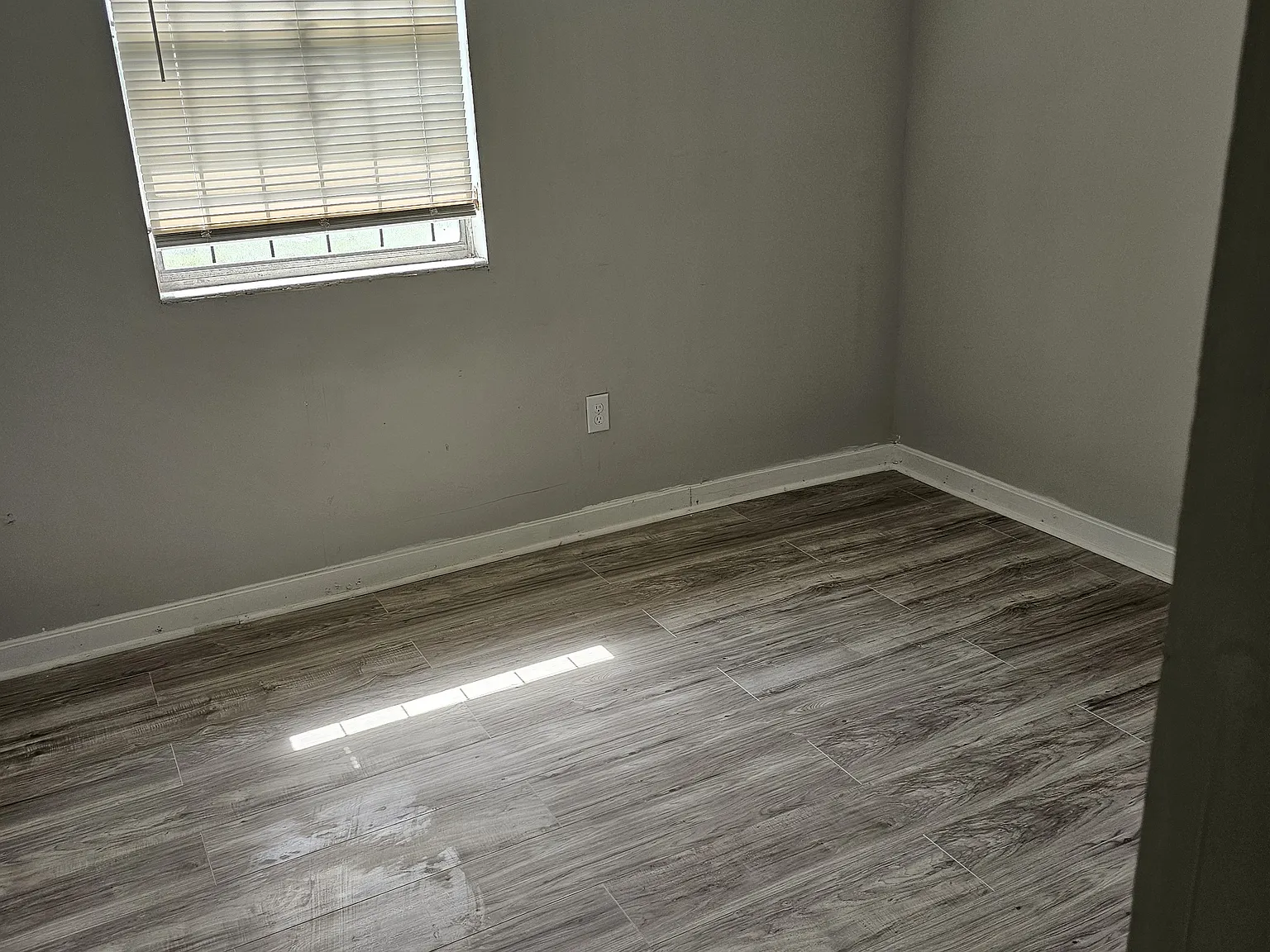 3 bed, 1100 sqft, $1,350 — Photo 4