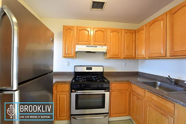 Rented by null | media 1