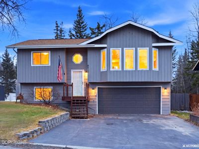 8827 Kak Island St, Eagle River, AK, 99577