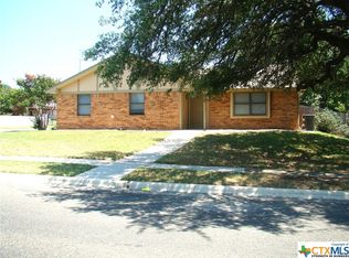 614 Courtney Ln, Copperas Cove, TX 76522