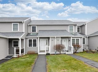 747 Long Hill Rd, Middletown, CT 06457