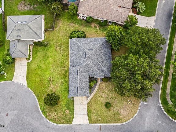 5th image of 517 MILLHOUSE Lane
