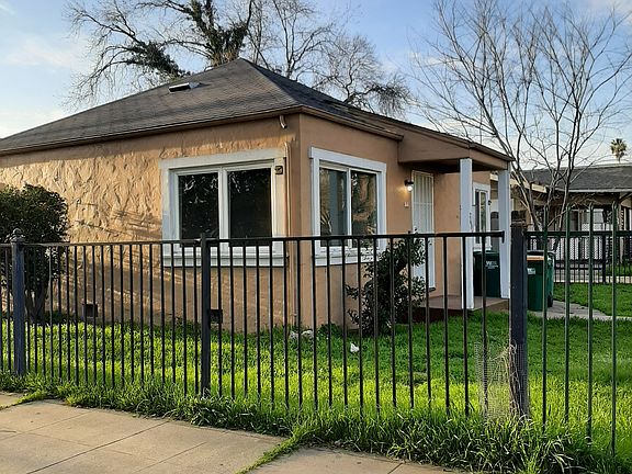 2nd image of 2603 N California St