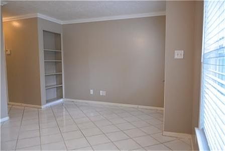 5th image of 10640 Hazelhurst Dr #35