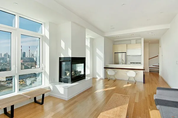 Rented by Modern Spaces | media 4