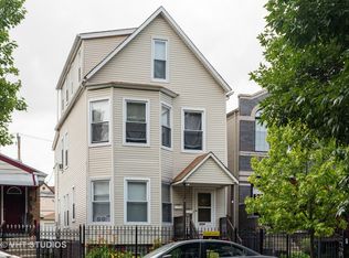 3024 N Sawyer Ave, Chicago, IL 60618
