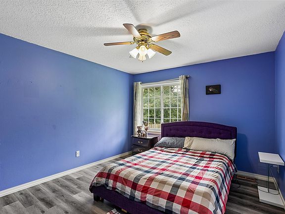 5th image of 495 Bel Aire Dr