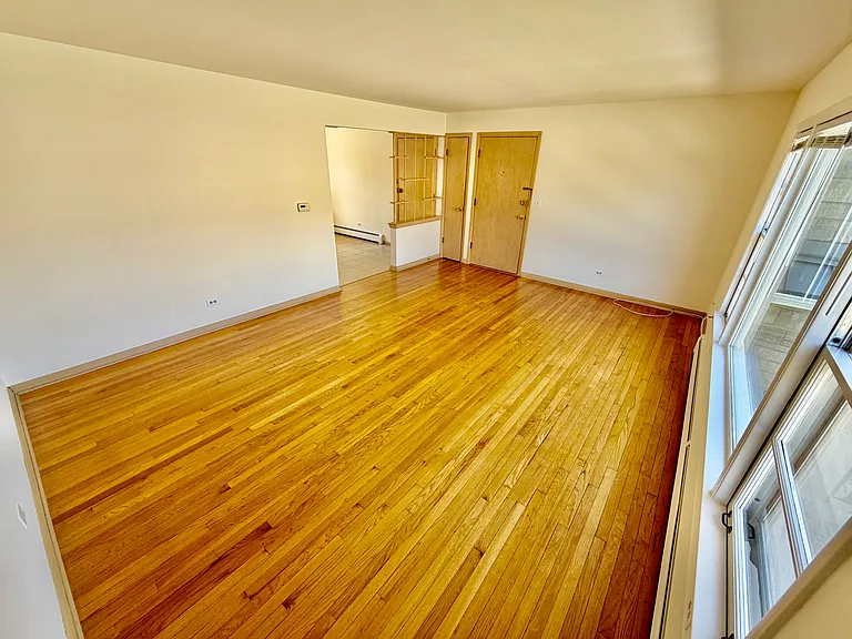 6801 W Sunnyside Ave #1E — Photo 3