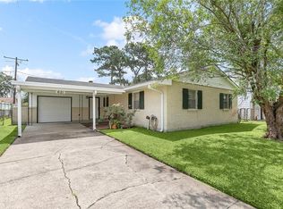 621 W Niagara Cir, Gretna, LA 70056