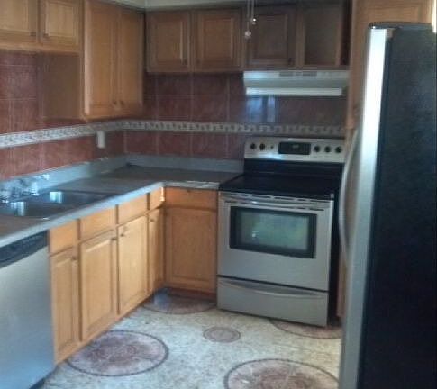 5th image of 4441 NW 36th Ct