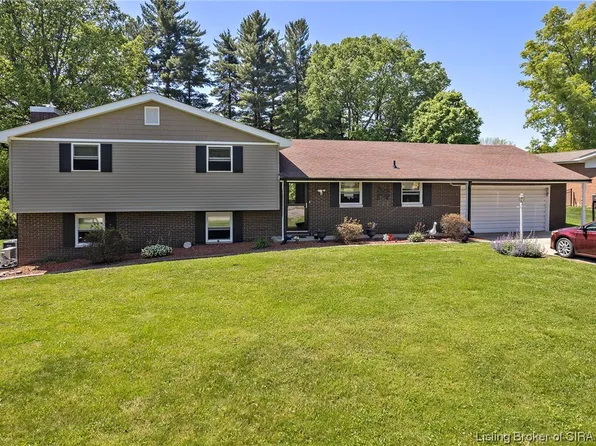 224 Sunrise Drive, Madison, IN 47250