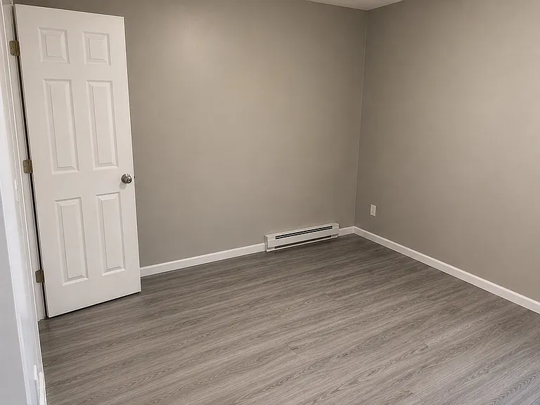 31 Indian Leap St #3 — Photo 3