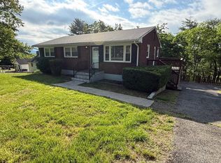 2638 Idlewild Blvd NE, Roanoke, VA 24012