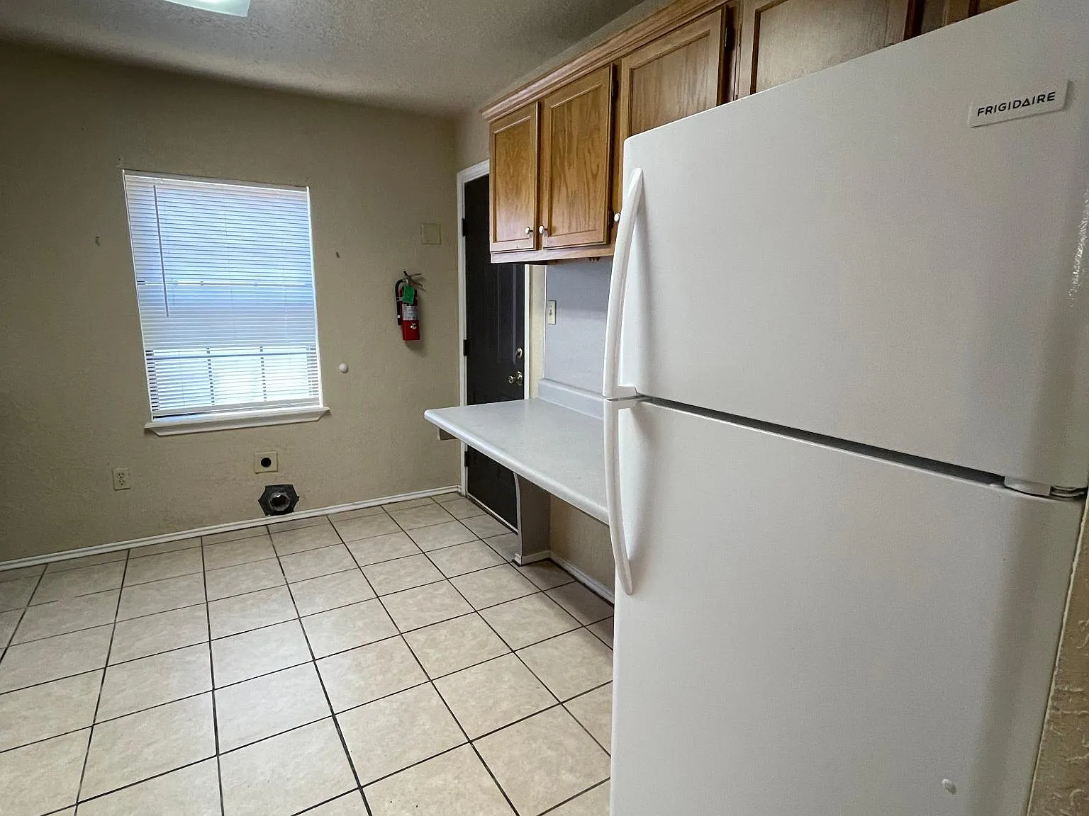 2 bed, 800 sqft, $650 — Photo 4