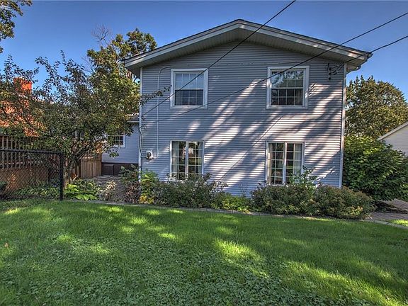 4th image of 25 Boxwood Cir