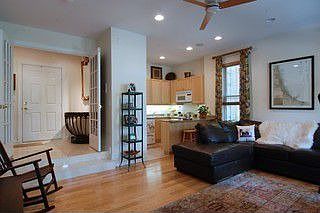 Kitchen / Living Room
