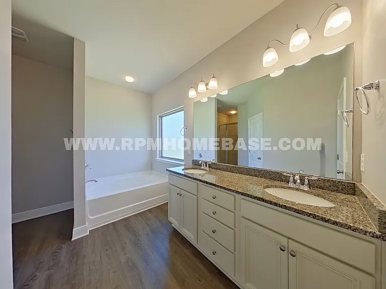 432 Chickadee St — Photo 13
