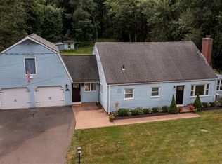 230 Lake St, Manchester, CT 06042