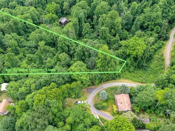 99999 Secluded Valley Rd, Marshall, NC 28753