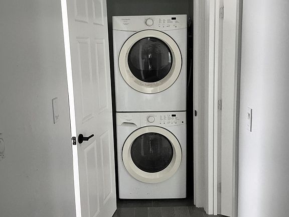 4th image of 1380 McAllister St #6