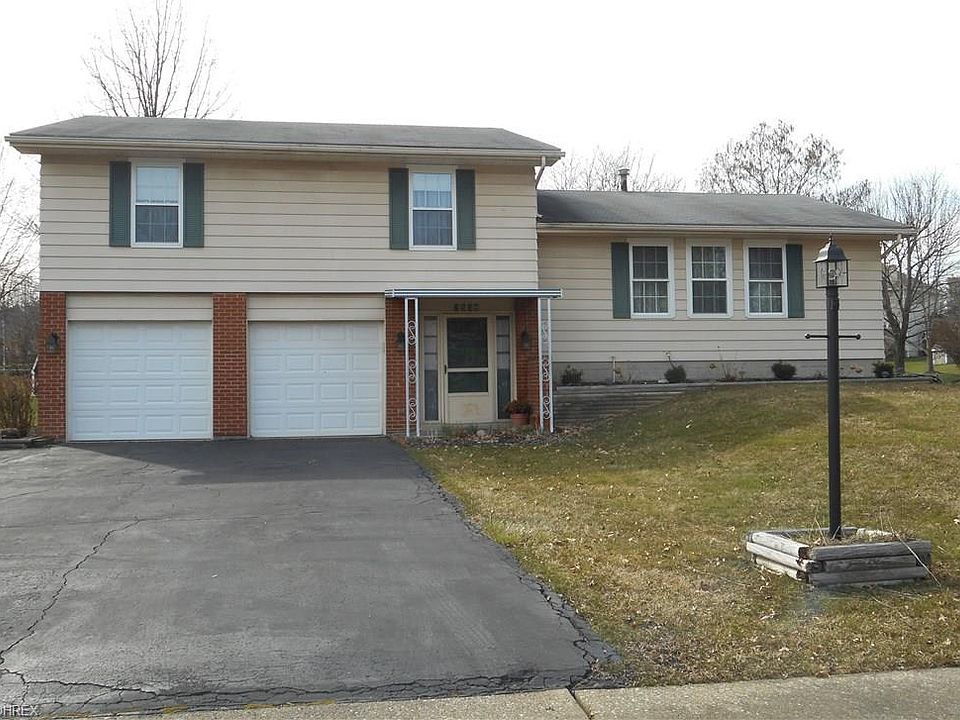 1st image of 2539 Sherwood Dr