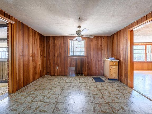 24th image of this home