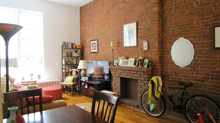 Rented by Joe Gotham LTD | media 26