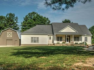 1271 County Road 539, Valley, AL 36854