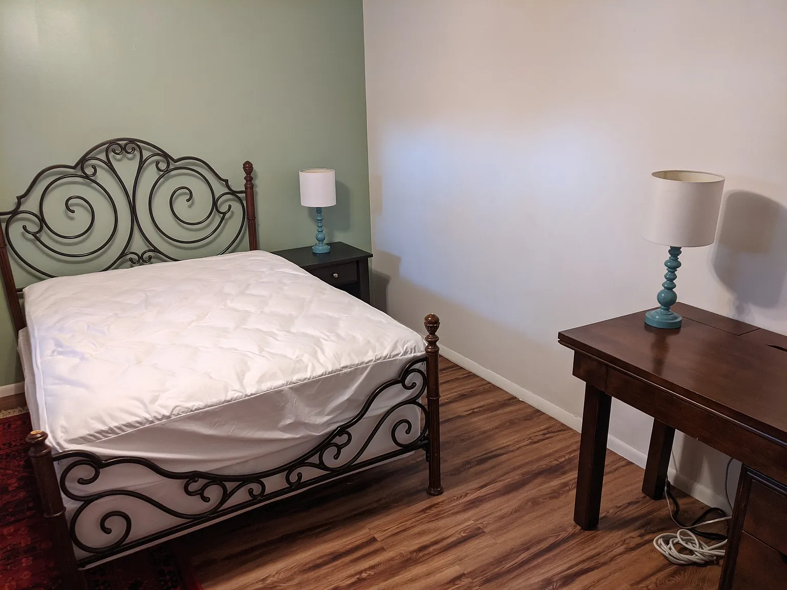 1 bed, 700 sqft, $900 — Photo 3