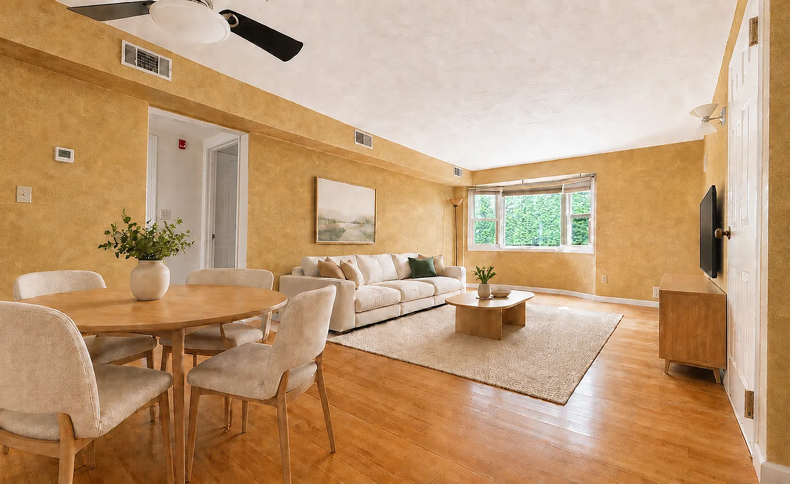 2 bed, 815 sqft, $2,500 — Photo 1