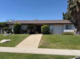 8824 Breckenridge Rd, Bakersfield, CA 93306