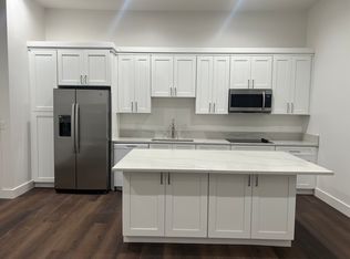 50 1/2 S Main St #A, London, OH 43140