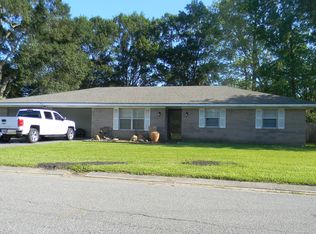 615 Granger St, Jennings, LA 70546