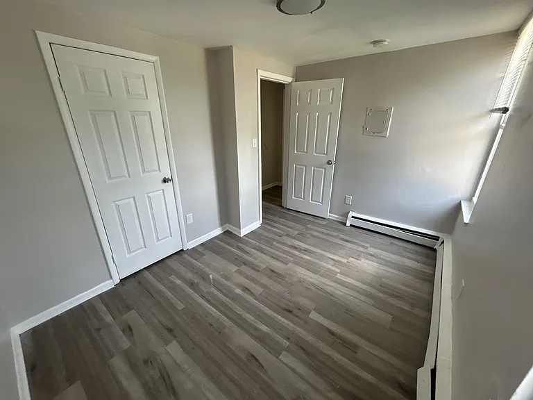 The 1926 Flats — Photo 10