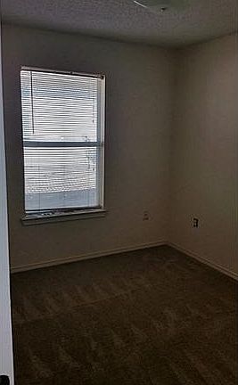4th image of 299 Sunset Hills Dr