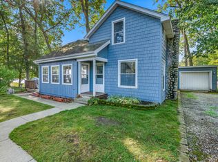 887 Pleasant Rdg, Quincy, MI 49082