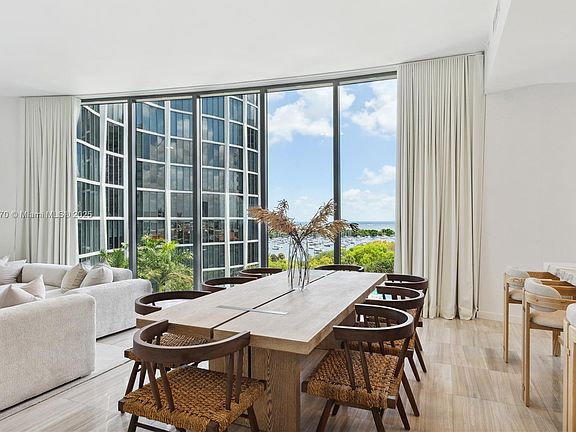 3rd image of 2821 S Bayshore Dr Unit 7A