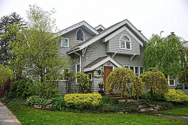 1st image of 12 Drexel Ave