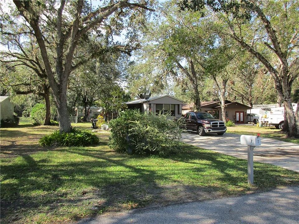 1st image of 7 Rosalie Oaks Blvd