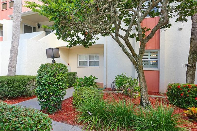 1st image of 762 Village Cir APT 114