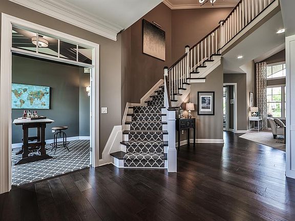 3rd image of 6307 Carriage Oak Way