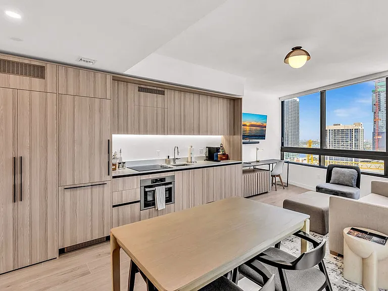 225 N Miami Ave #29-ID1537392P — Photo 6