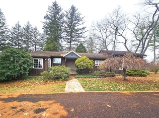 997 Hudnut Rd, Schwenksville, PA 19473