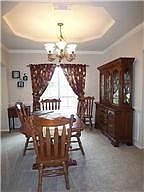 4th image of 2206 Dorman Ct