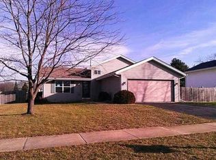 2216 Logan St, Rockford, IL 61103