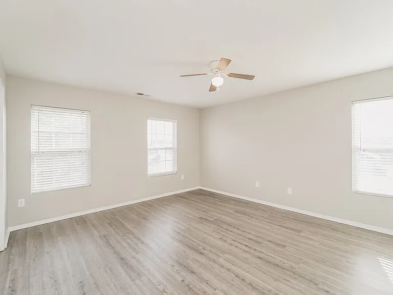 12205 Hamilton Jones Dr — Photo 13