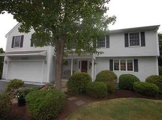 3 Pinehaven Dr, Richmond, RI 02898